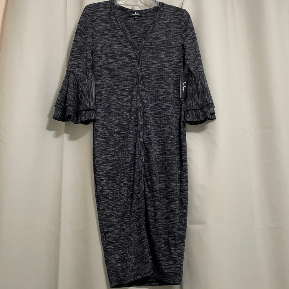 Lulus gray dress with bell sleeves